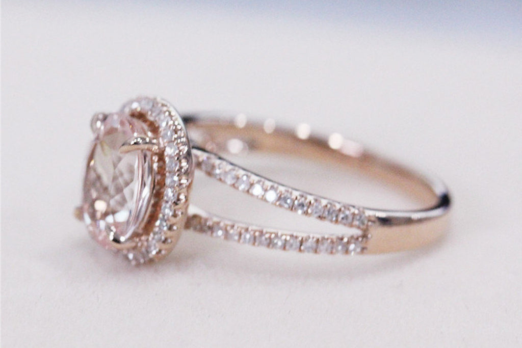 VS 7x9mm Oval Morganite Ring