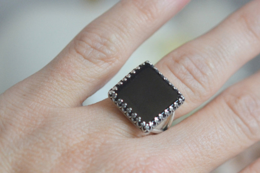 Black onyx square gemstone ring in silver