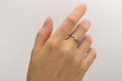14K White Gold and Diamonds engagement ring