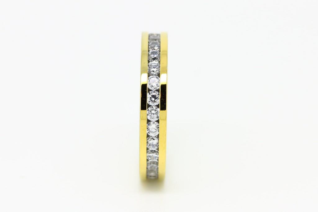 3.5mm full eternity stacking ring in 18ct yellow gold filled with stunning white Sapphire gemstones