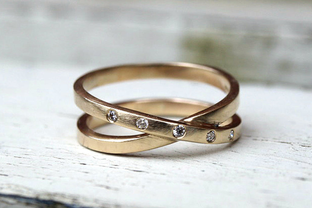 9ct yellow gold infinity diamond band