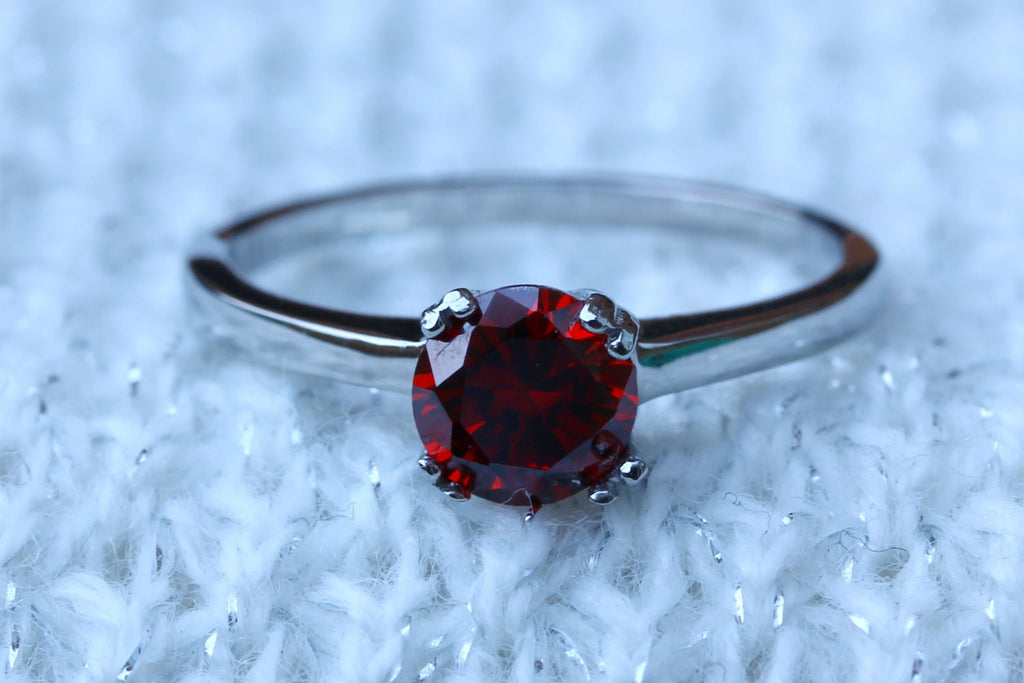 Genuine garnet 1ct solitaire ring in titanium or white gold