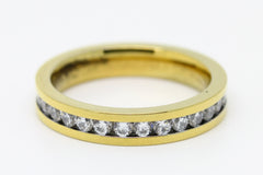 3.5mm full eternity stacking ring in 18ct yellow gold filled with stunning white Sapphire gemstones