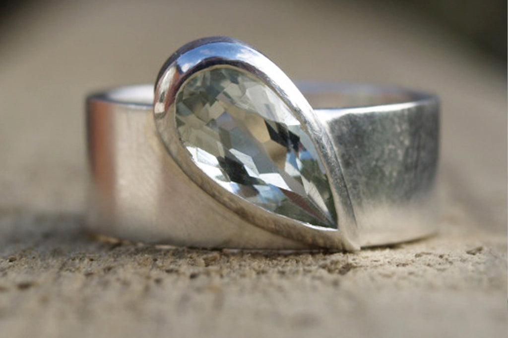 Green amethyst silver ring