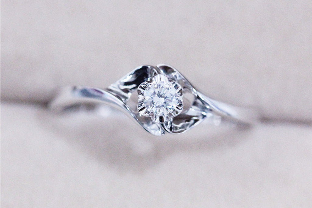 Unique Flower Diamond Ring