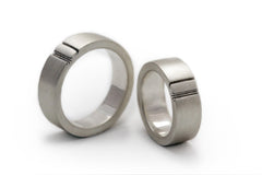 Sun and moon wedding ring set