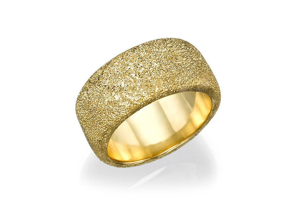 14K Yellow Gold Wedding ring with glitter