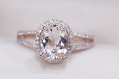 VS 7x9mm Oval Morganite Ring