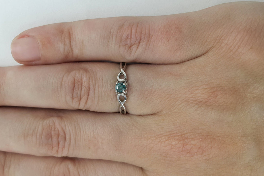 Gold infinity 14k white gold and diamond ring