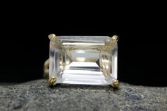 Clear quartz ring