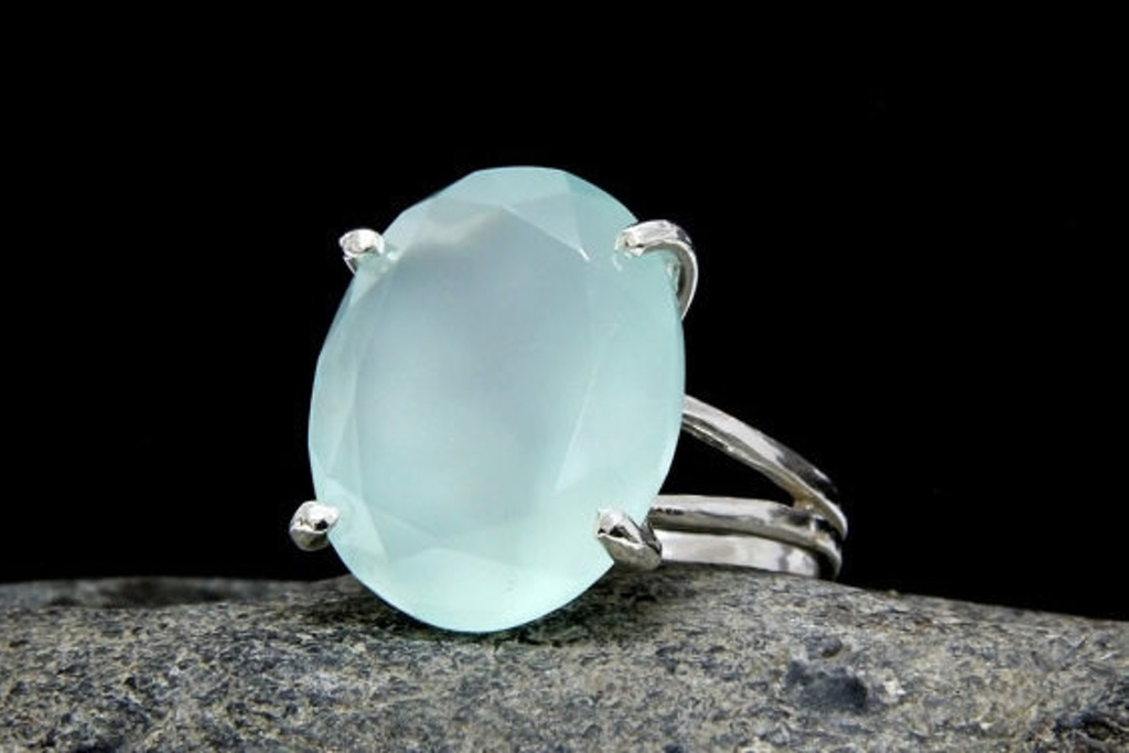 Cocktail aqua Chalcedony ring