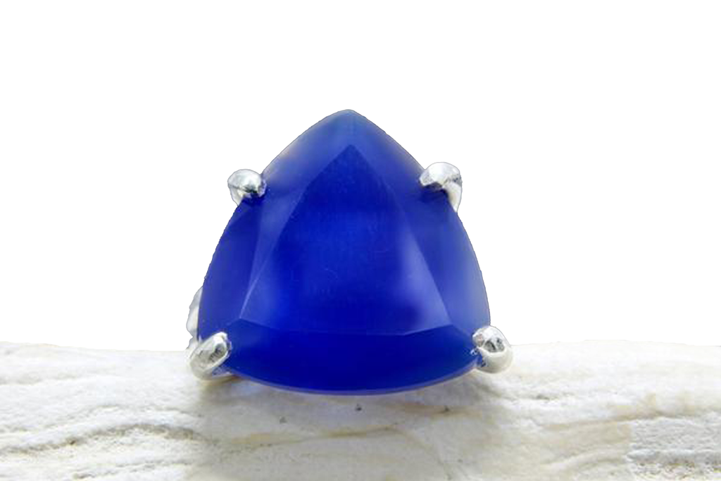 Blue onyx ring