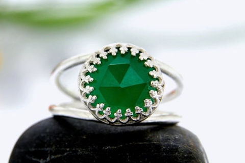 Green Onyx delicate ring