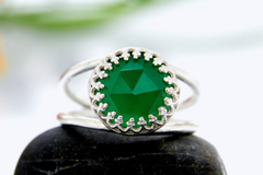 Green Onyx delicate ring