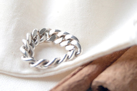 Chunky Chain Ring