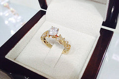 Engagement Ring 14k Yellow Gold With Diamonds