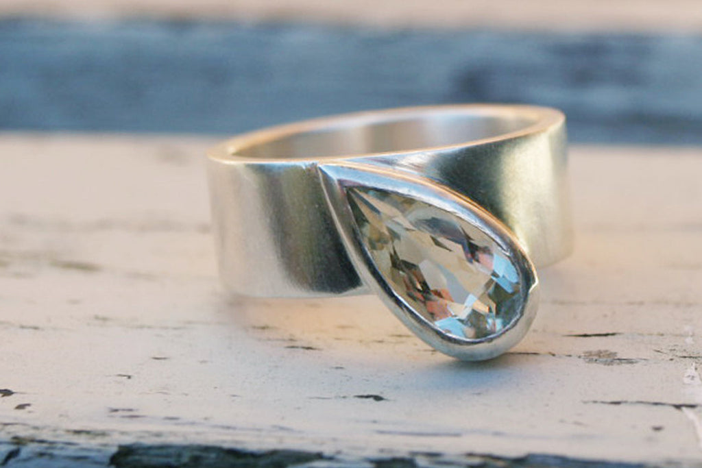Green amethyst silver ring