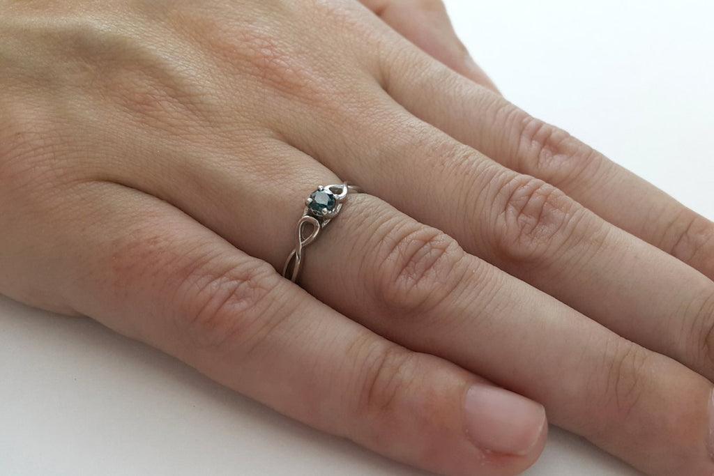 Gold infinity 14k white gold and diamond ring