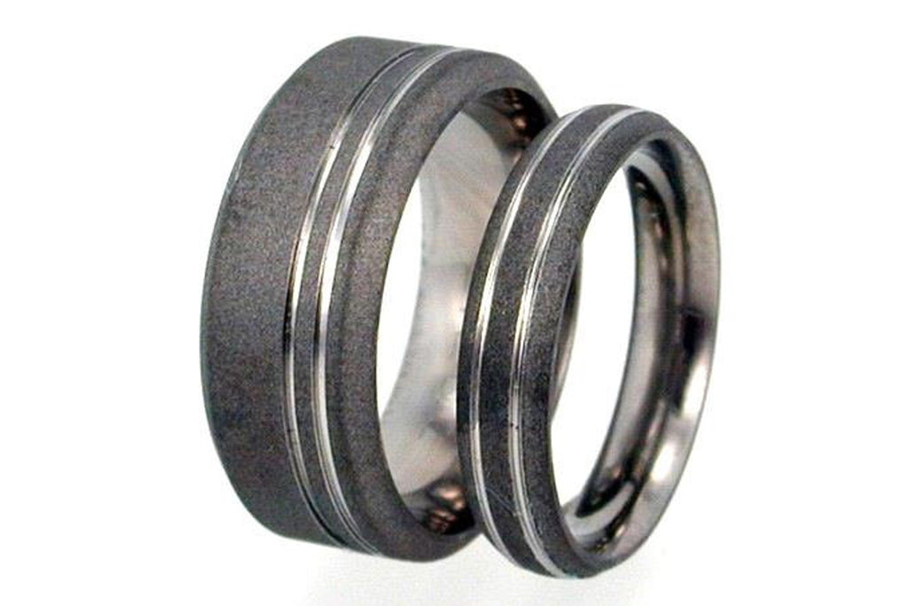 Sandblasted Titanium Ring Set