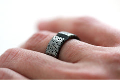 Love - Unique heart black ring set