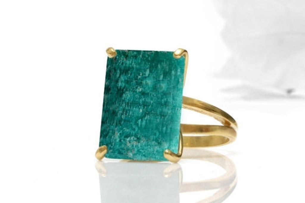 Gold amazonite ring