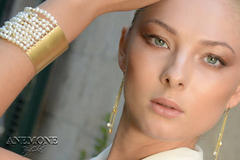 Bridal wide pearl gold bracelet