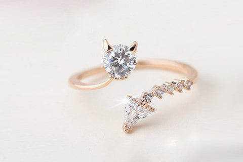 Devil wears Prada zircon rose gold adjustable ring