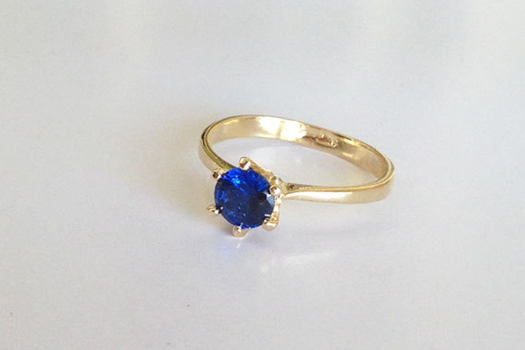 Royal sapphire ring