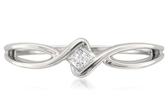 10k White Gold Princess-cut Diamond Promise Ring (1/10 cttw, H-I, I1-I2)