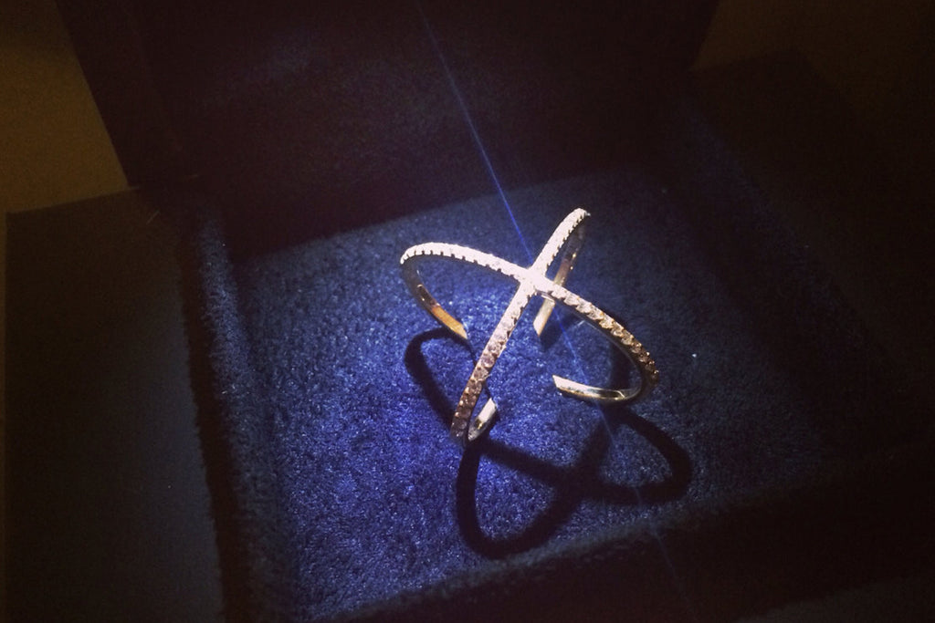 14kt Gold Criss Cross Ring