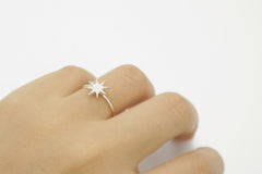 Silver snowflake ring