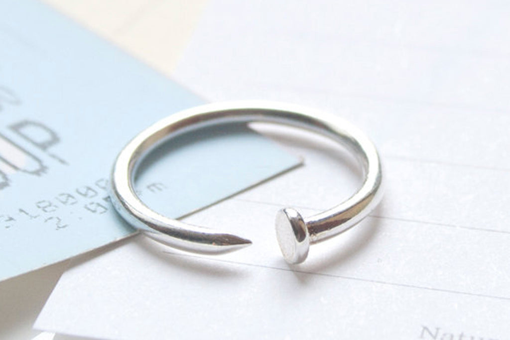 Nail Ring