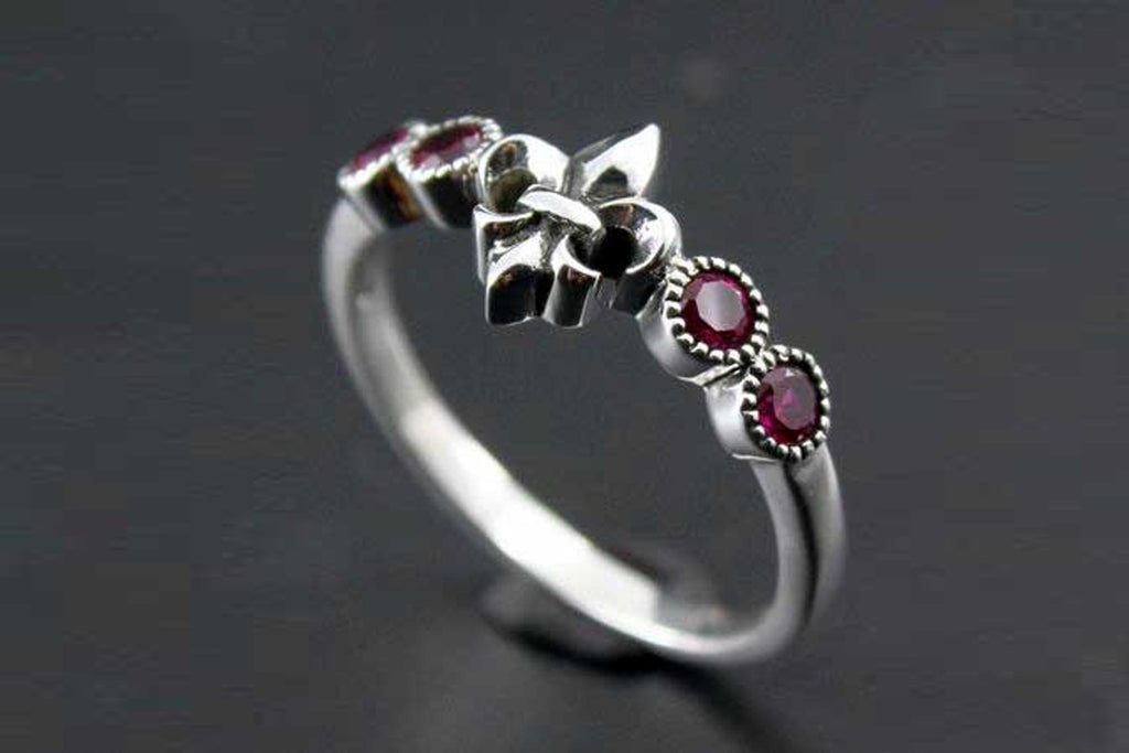 Fleur de Lis ring