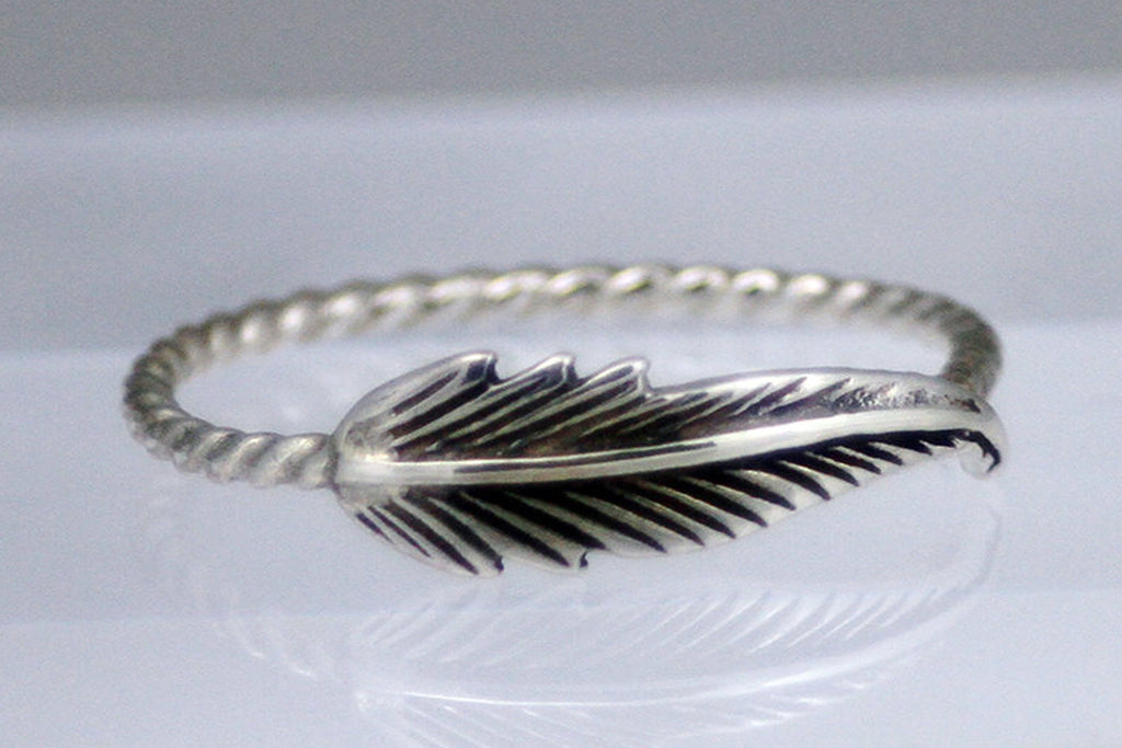Sterling silver feather ring