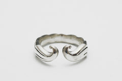 Angel wings silver ring