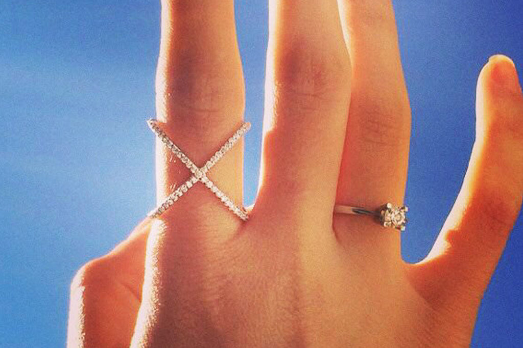 14kt Gold Criss Cross Ring