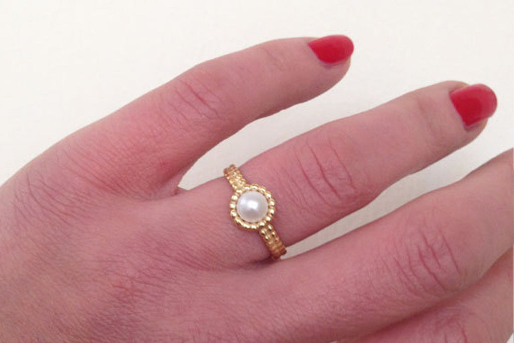 White Pearl Ring