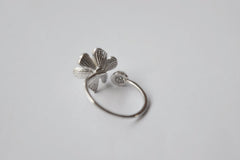 Big flower ring