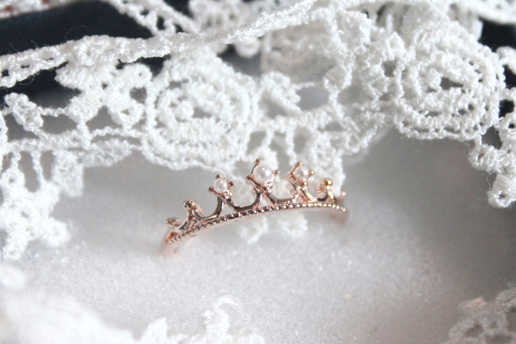 Zenobia silver and rose gold crown ring
