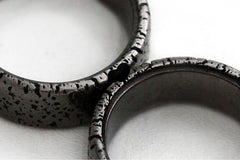 Love - Unique heart black ring set