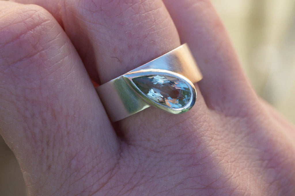 Green amethyst silver ring