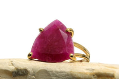 Gold ruby ring