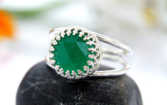 Green Onyx delicate ring