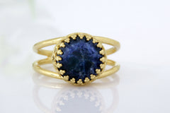 Small navy blue gemstone ring