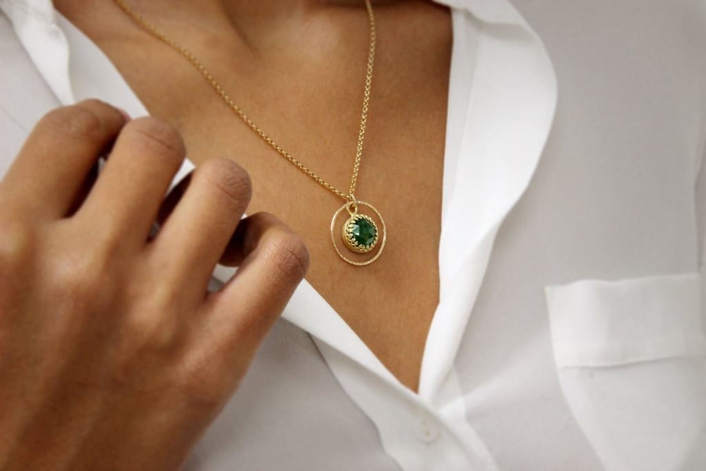 Agate emerald necklace