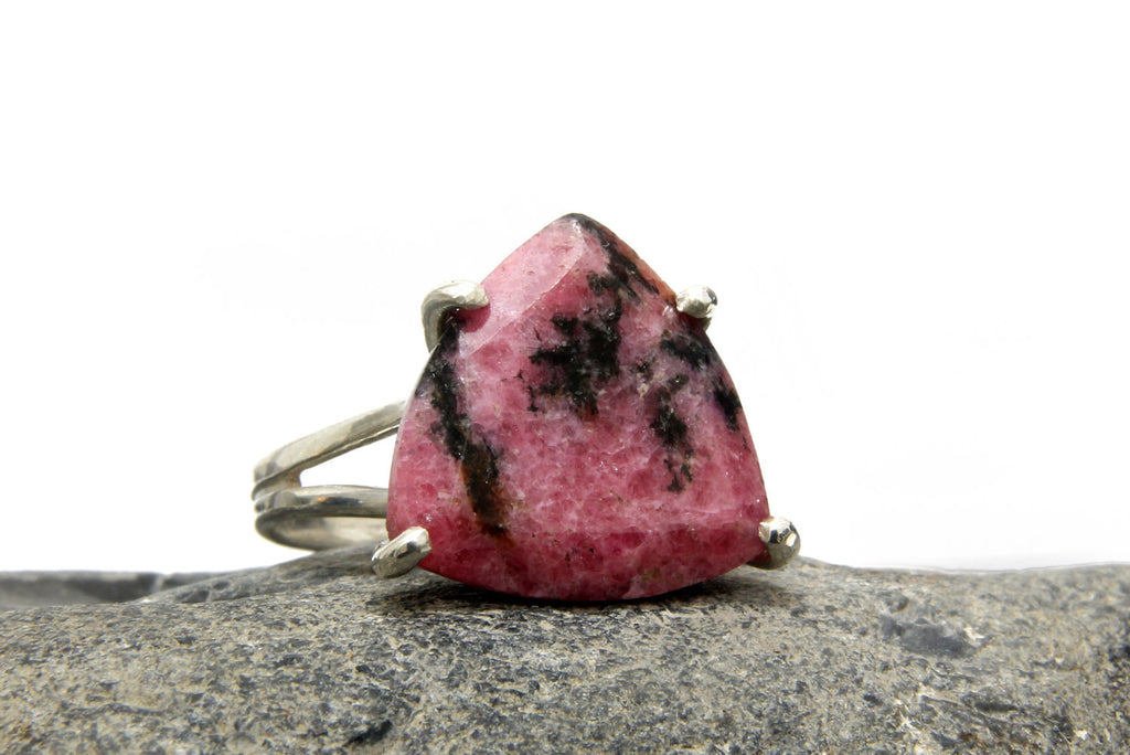 Rhodonite ring