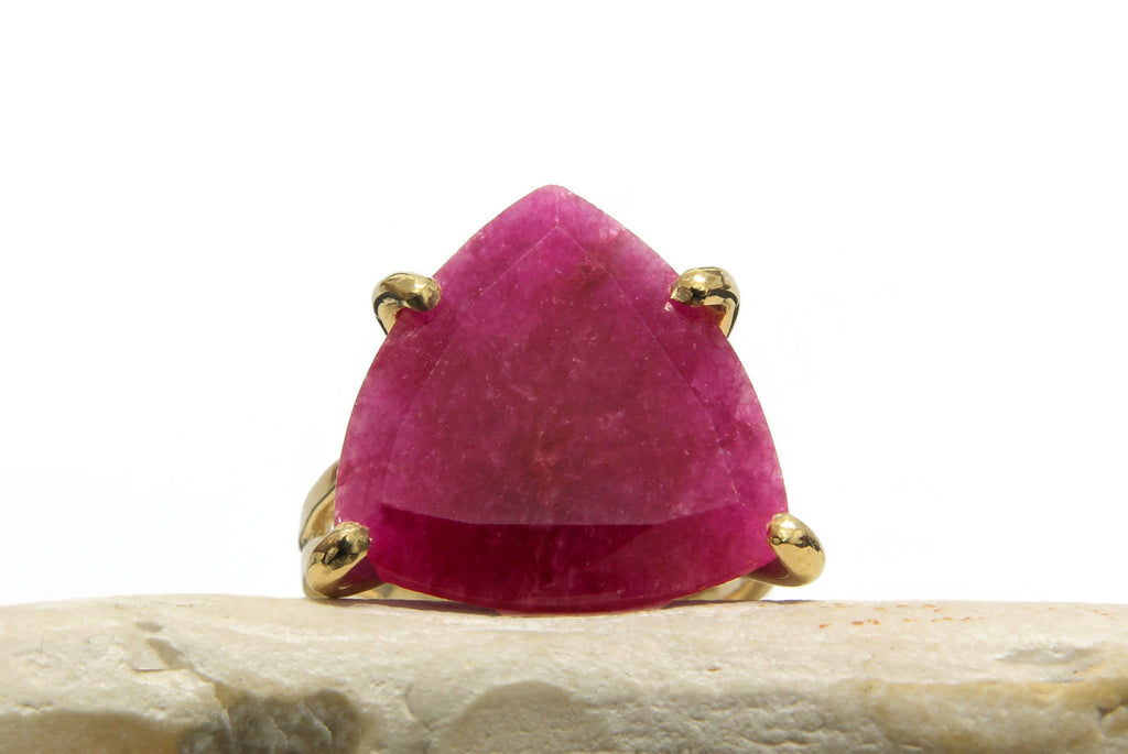 Gold ruby ring