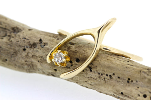 Dainty Wishbone Ring