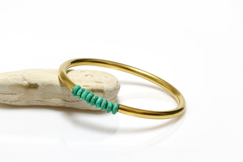 Turquoise gemstone bracelet