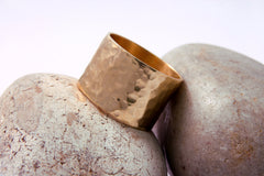 Hammered rose gold ring